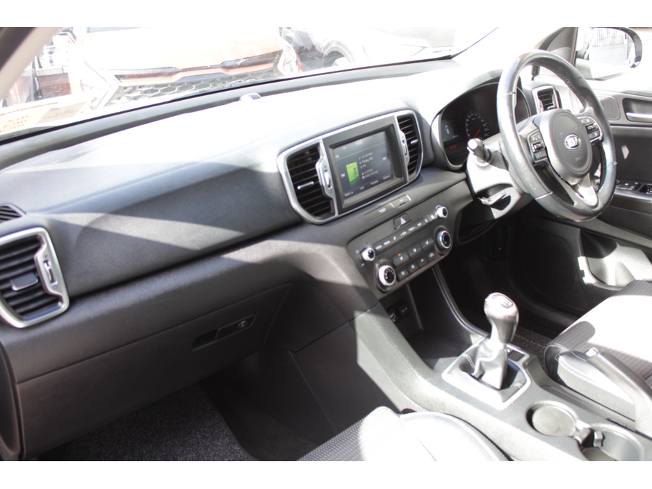 2016 Kia Sportage - image 20