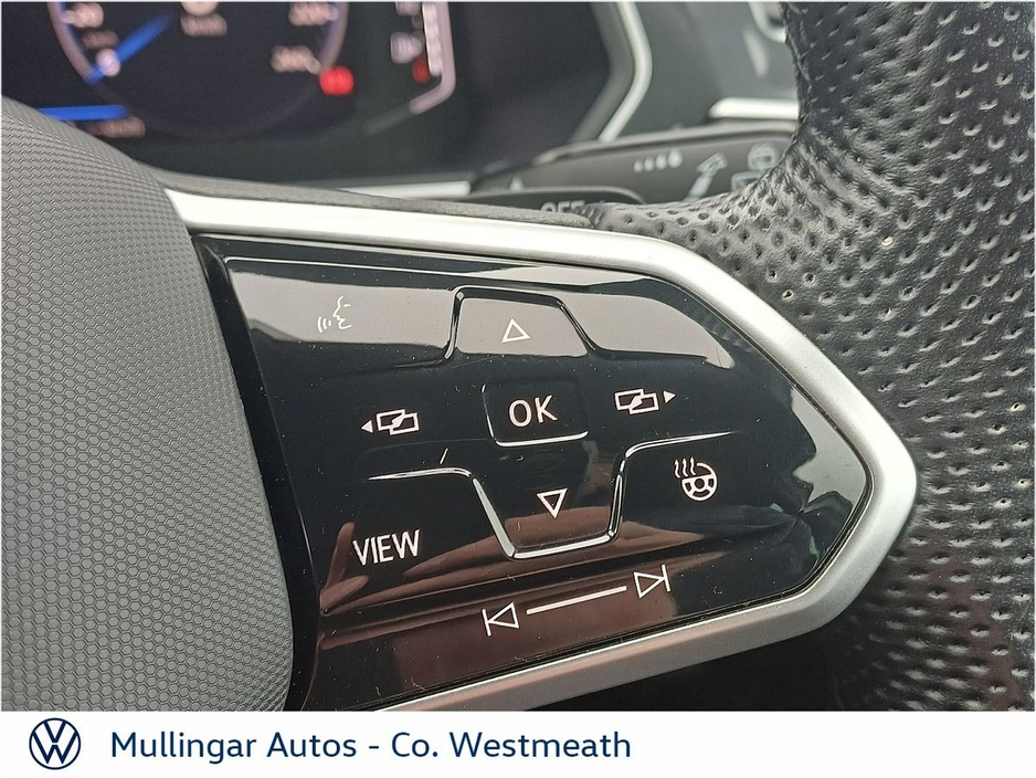 2021 Volkswagen Tiguan - image 26