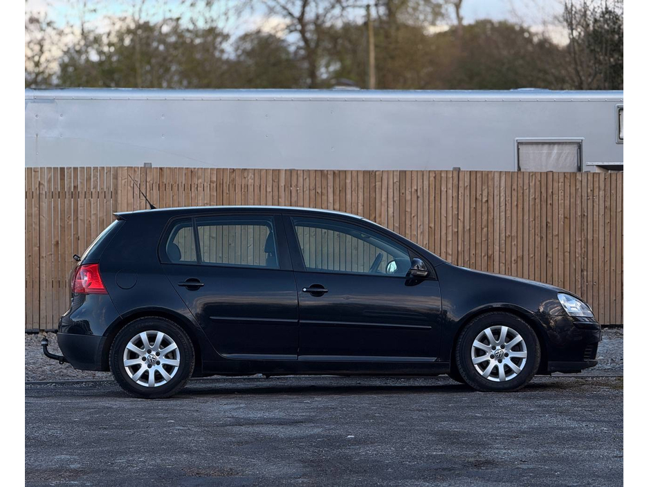 2008 Volkswagen Golf - image 12