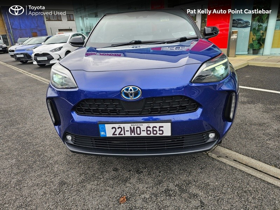 2022 Toyota Yaris Cross - image 5