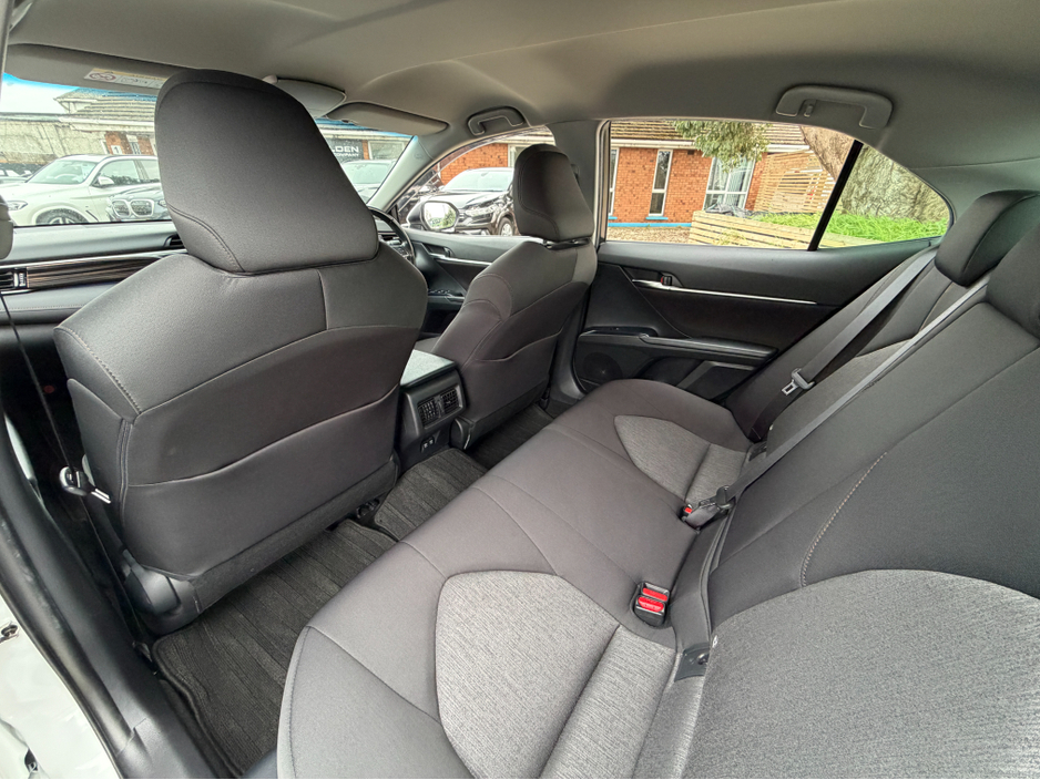 2020 Toyota Camry - image 26