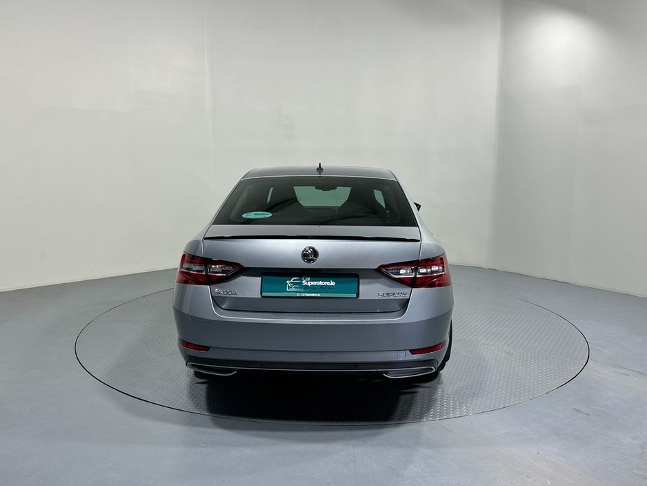 2018 Skoda Superb Sportline 2.0 Tdi 181 €22,800