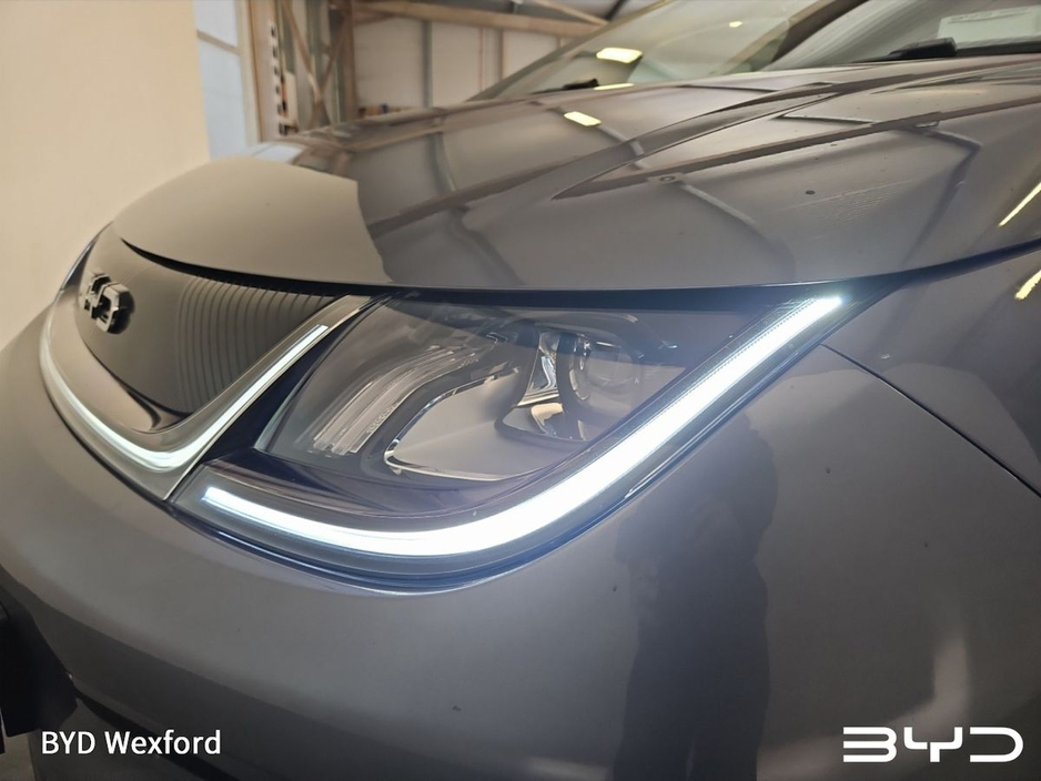 2026 BYD Dolphin Design 60.4kWh €34,706