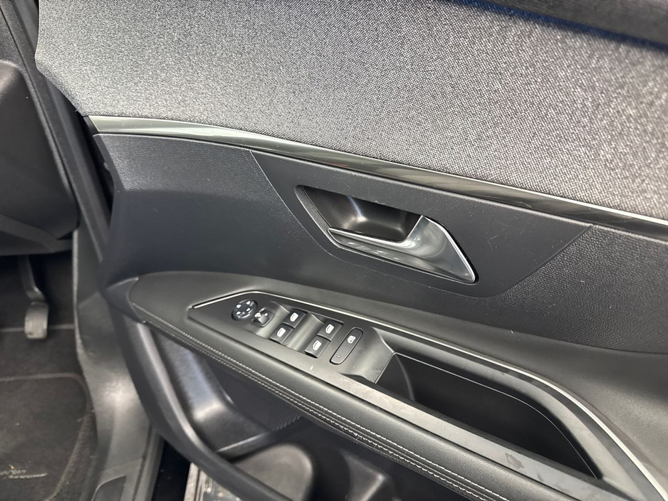 2020 Peugeot 3008 1.5HDI ALLURE *PRICE DROP* €80 PER WEEK €24,995