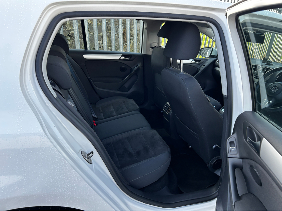 2012 Volkswagen Golf Highline TSI DSG €9,500