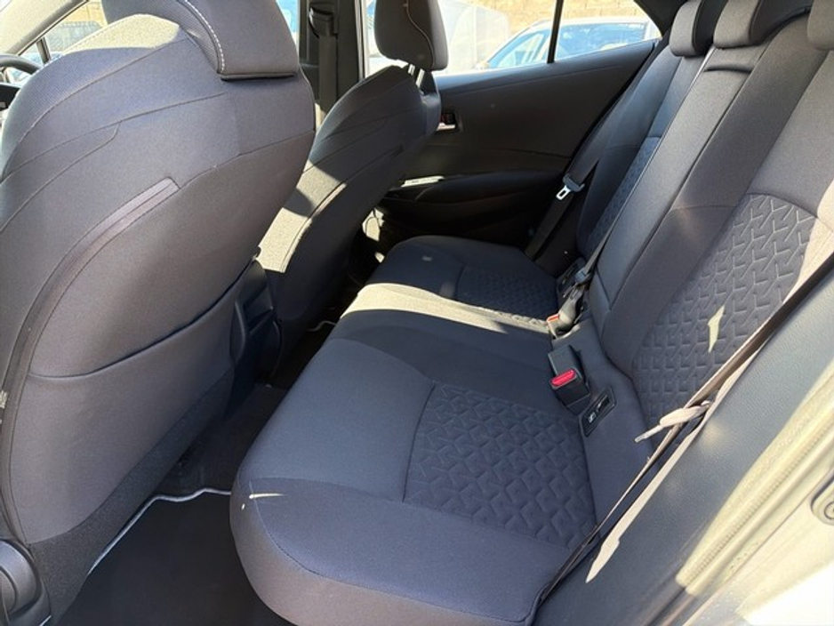 2022 Toyota Corolla - image 7