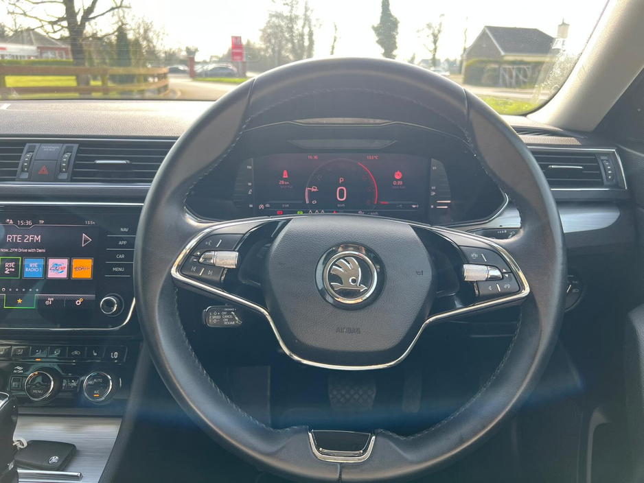 2024 Skoda Superb - image 13