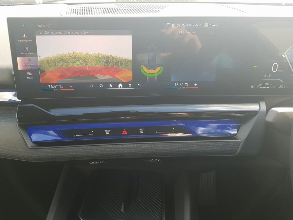 2026 BMW 5 Series - image 23