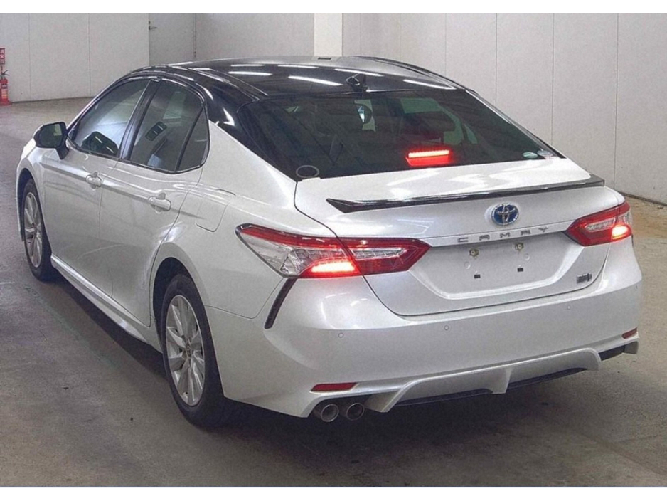2020 Toyota Camry 2.5 Camry Hybrid €26,950