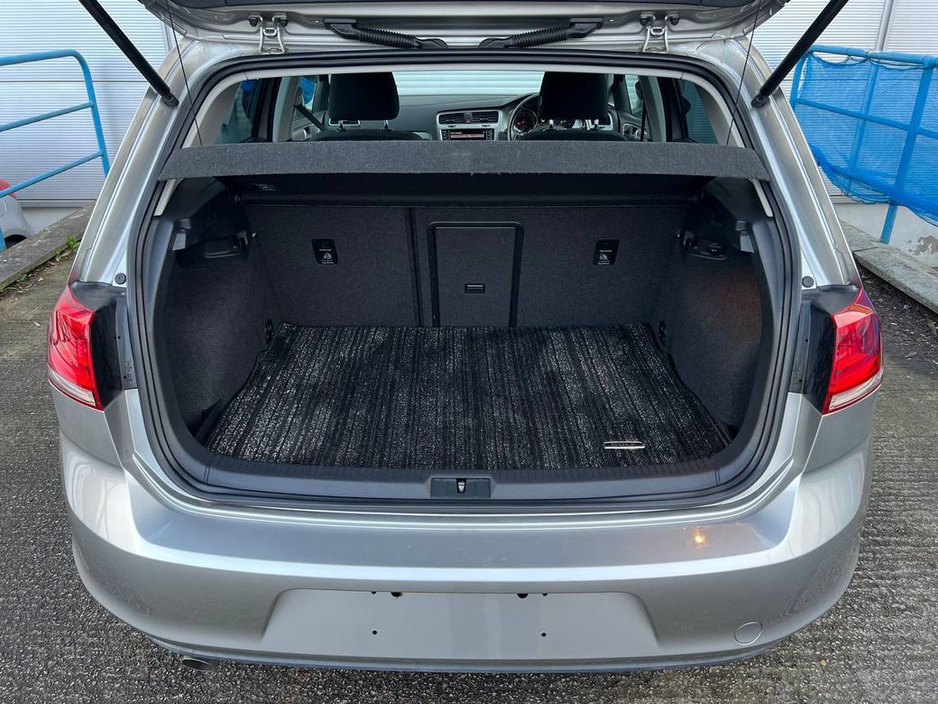 2014 Volkswagen Golf - image 13