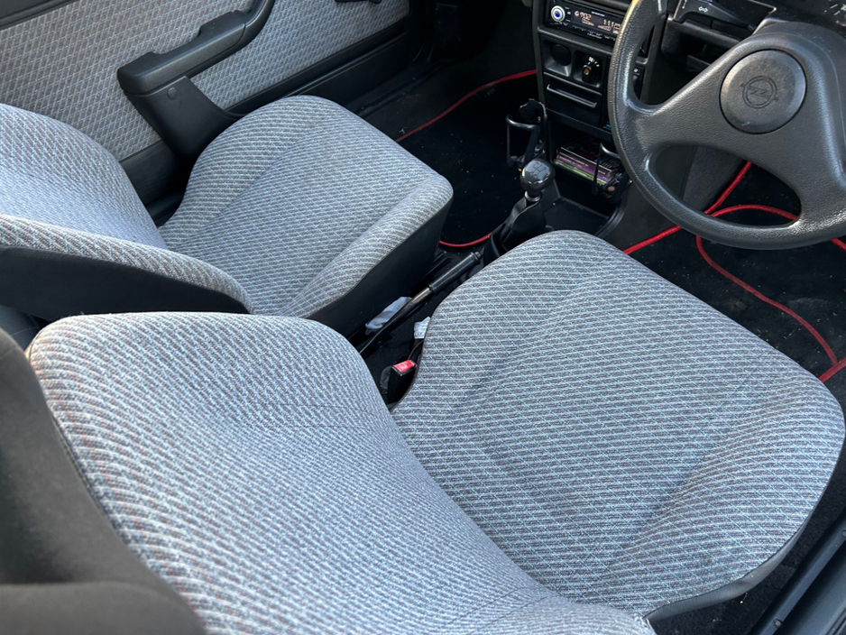 1989 Opel Kadett - image 15