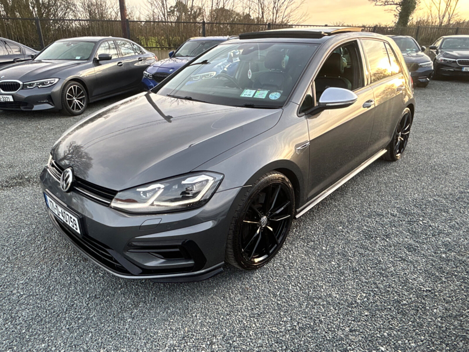 2017 Volkswagen Golf - image 28