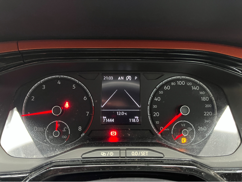 2020 Volkswagen Polo - image 20