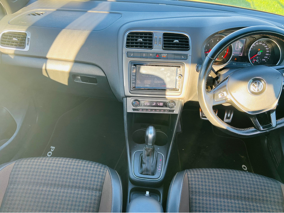 2017 Volkswagen Polo - image 18