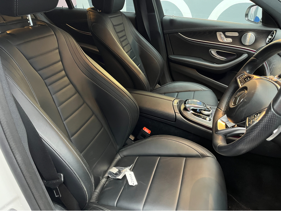 2018 Mercedes-Benz E Class 2018 MERCEDES-BENZ E350E AVANTGARDE SPORTS 2.0 AUTOMATIC / CRUISE CONTROL / 360° PARKING CAMERA / ELECTRIC MEMORY & HEATED SEATS / PADDLE SHIFTERS / PANORAMIC SUNROOF / HEATED REAR SEATS