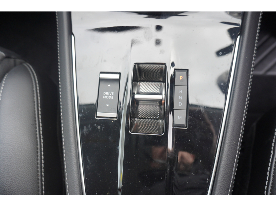 2024 Opel Grandland - image 6