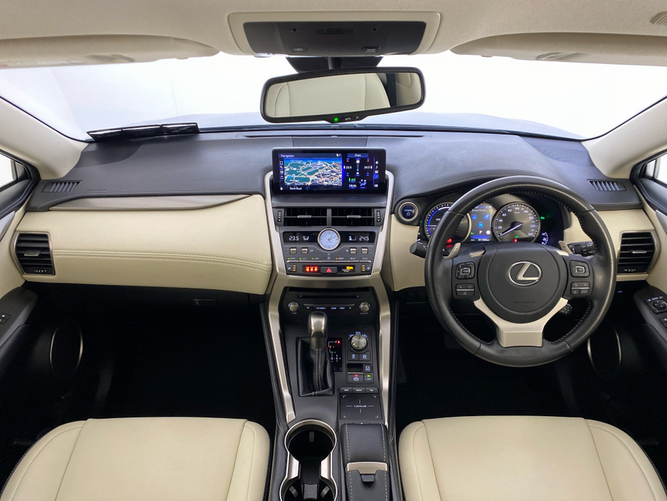 2021 Lexus NX 300 h - image 12