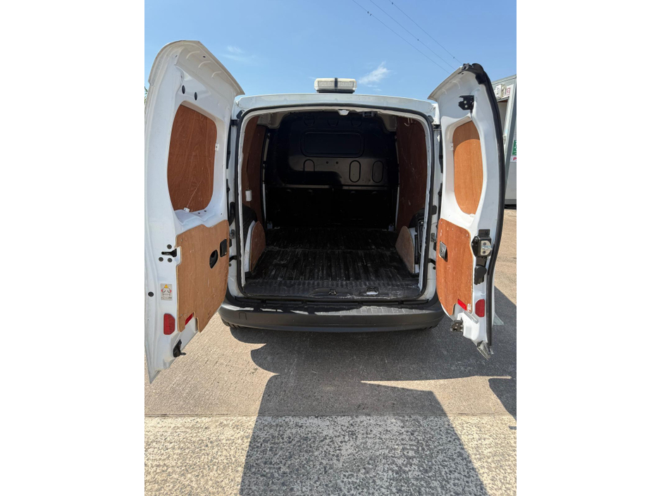 2018 Mercedes-Benz Citan - image 10