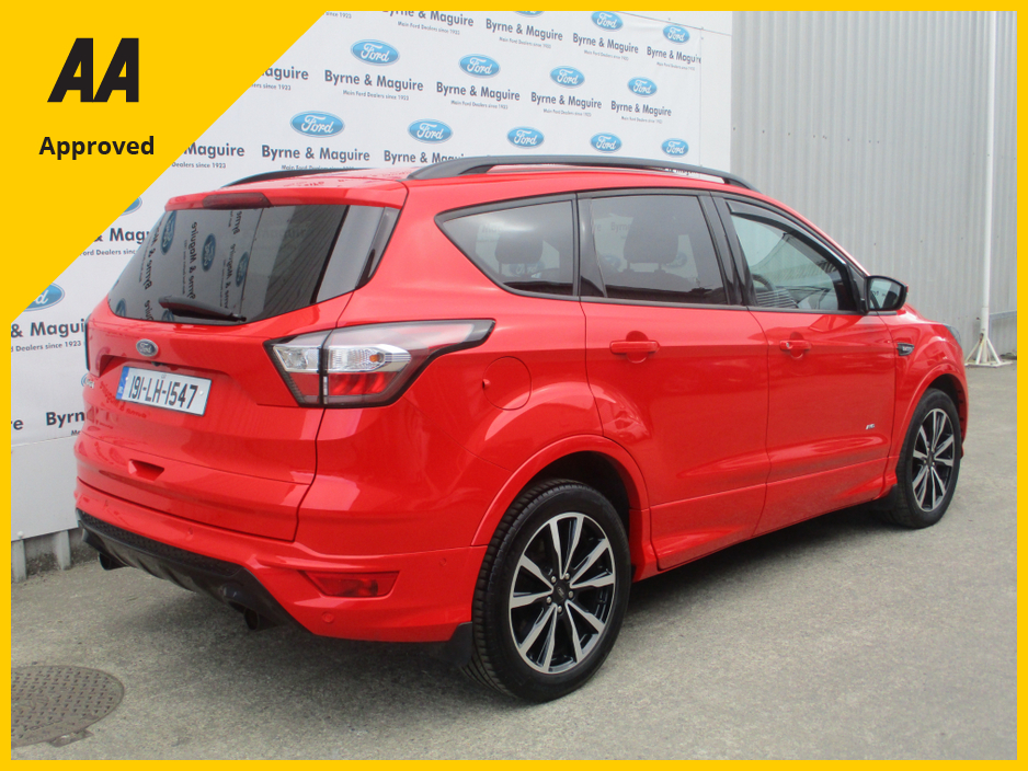 2019 Ford Kuga ST-LINE 2.0 TDCI 150PS AWD MODEL.  TOP OF THE RANGE MODEL, FULLY SERVICED AND NCT TESTED WITH WARRANTY AND 12 MONTHS AA COVER !!! €24,500