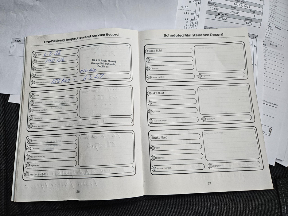 2016 Ford Focus - image 15