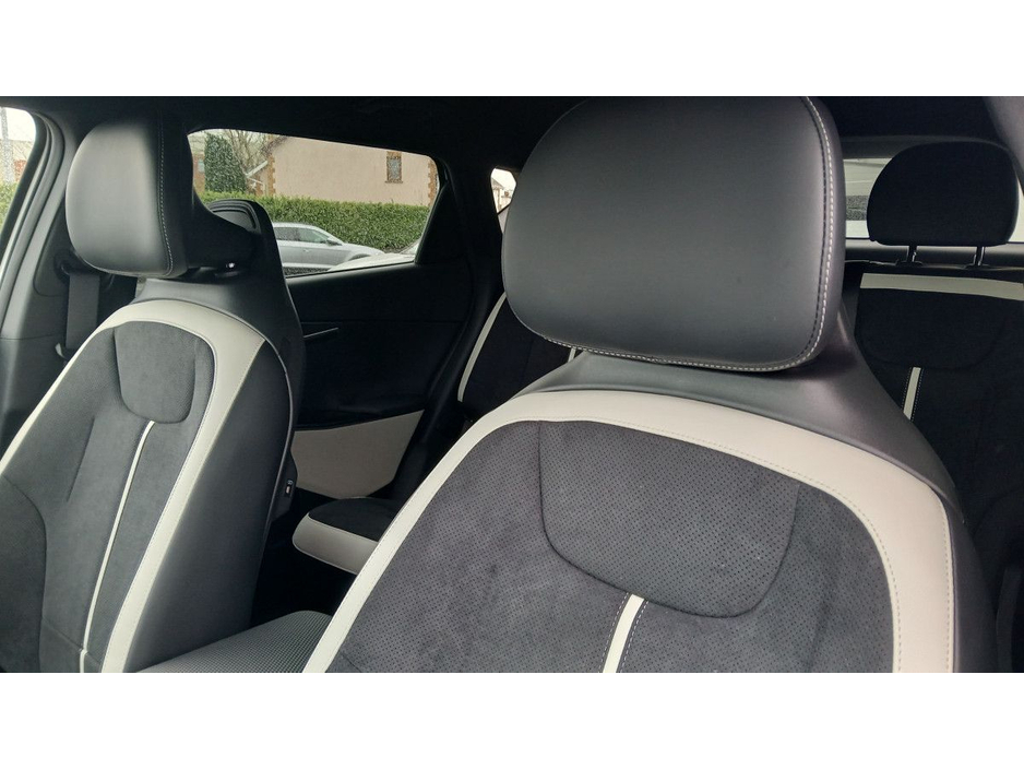 2026 Kia EV6 - image 6