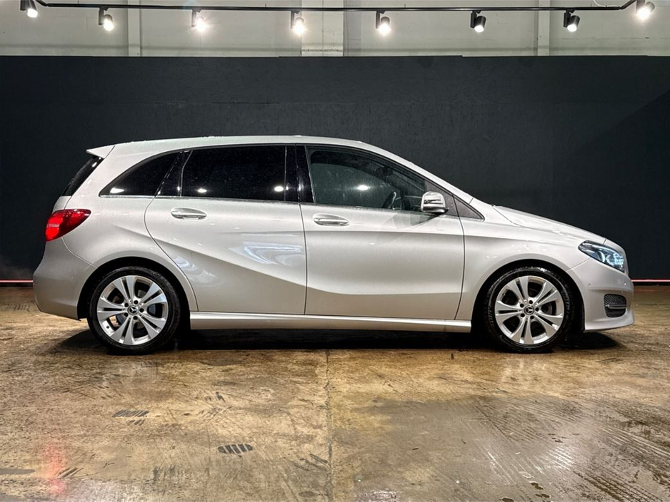 2017 Mercedes-Benz B Class - image 2