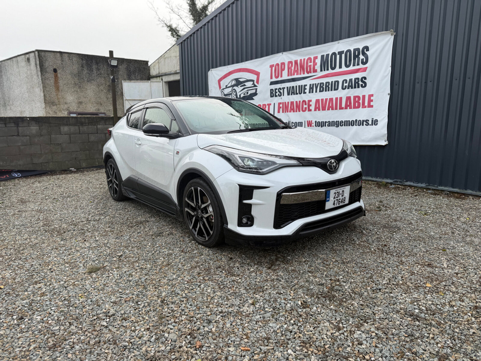 2023 Toyota C-HR 1.8 HYBRID LUNA €31,999