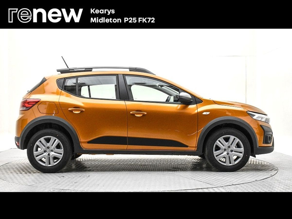 2023 Dacia Sandero Stepway Expression TCe 90 NBI €17,990