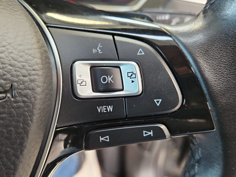 2019 Volkswagen Tiguan - image 13