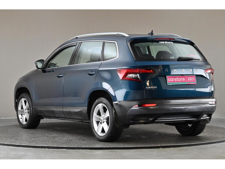2021 Skoda Karoq - image 7