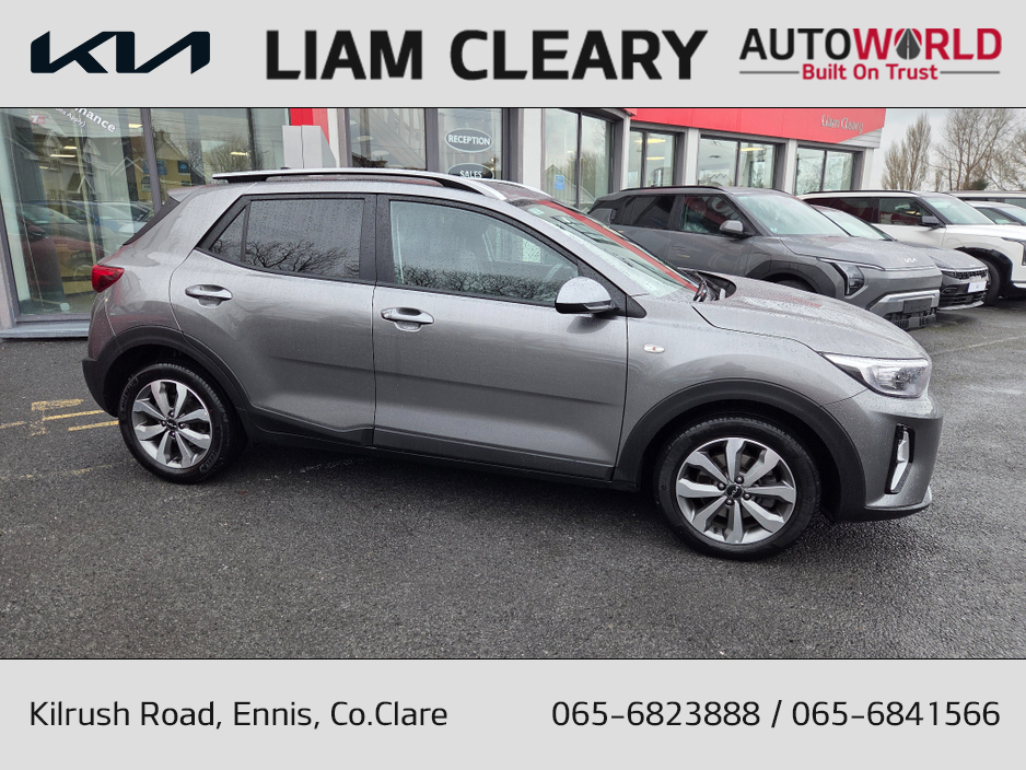 2025 Kia Stonic - image 2