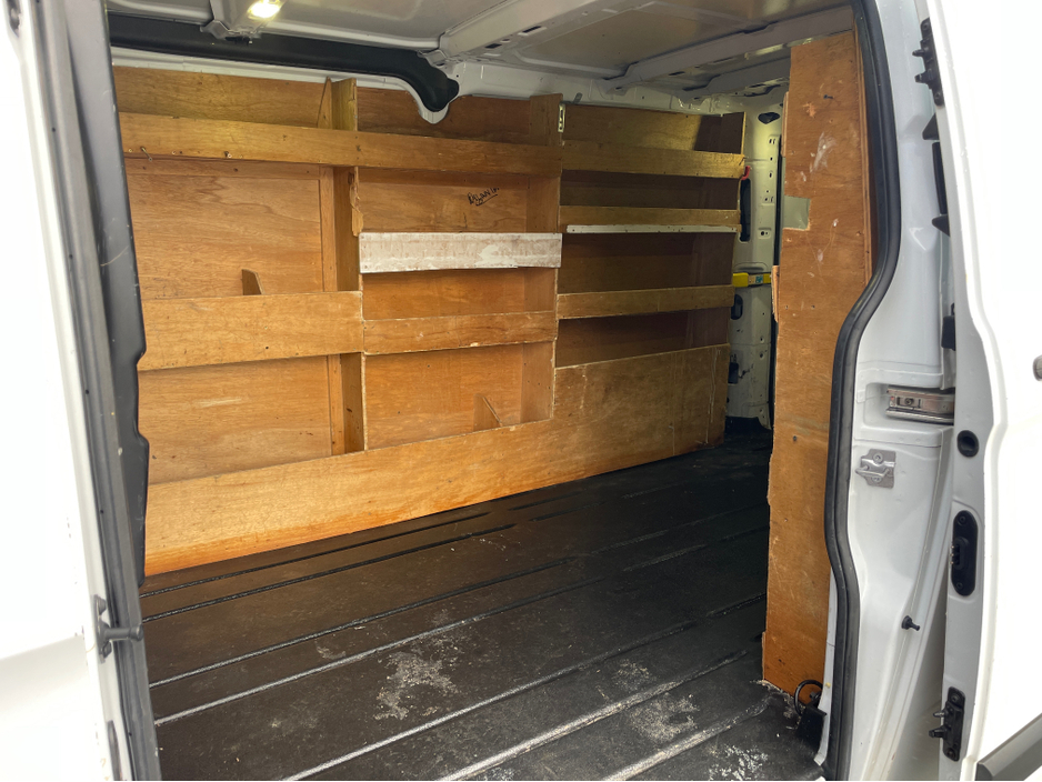 2017 Ford Transit Custom 2071 (172) FORD TRANSIT CUSTOM 290 LWB TRND 2.0 2.0M6 130 3 €10,950