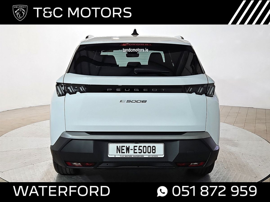 2026 Peugeot 5008 - image 15