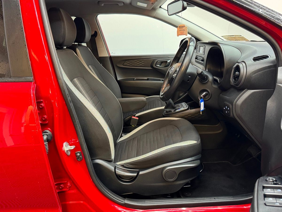 2023 Hyundai i10 i10 Deluxe Auto €19,995