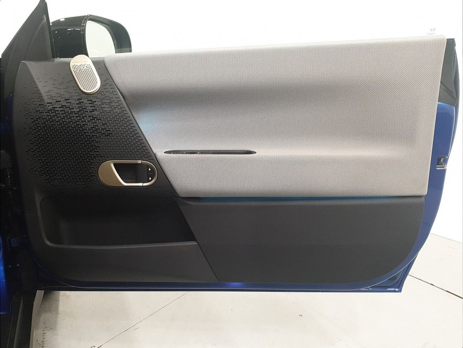 2025 MINI Hatch Cooper E €29,950