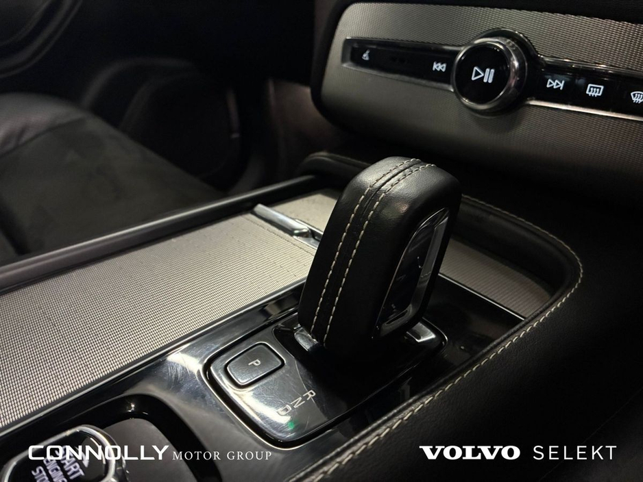 2021 Volvo XC90 T8 R-Design PHEV €605pm €52,995