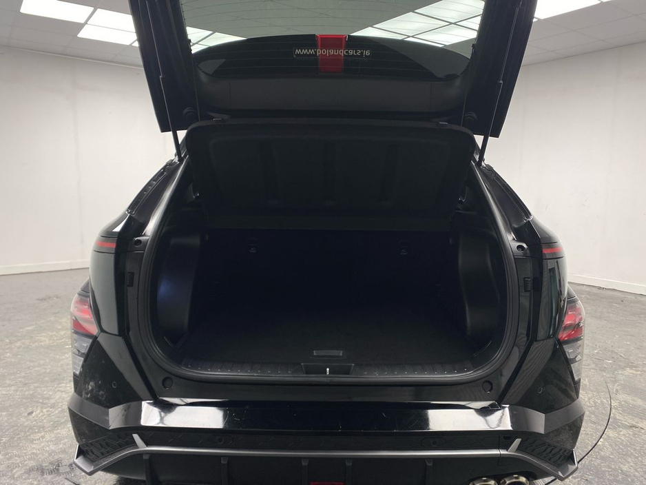 2024 Hyundai Kona - image 9