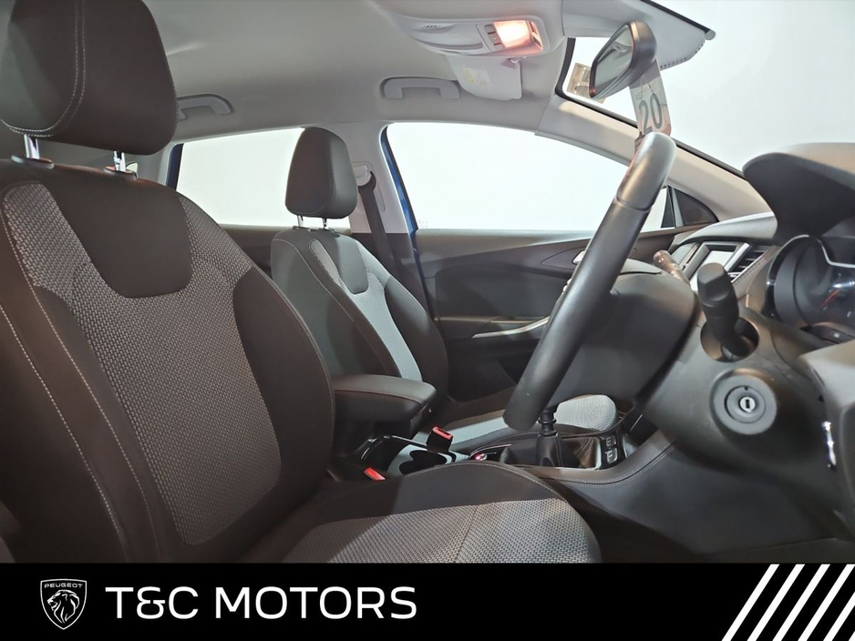 2019 Opel Grandland X SC Model - Rear Parking Sensors, Dual Zone Climate Control A/C, Cruise Control, Bluetooth, Alloy Wheels €14,995