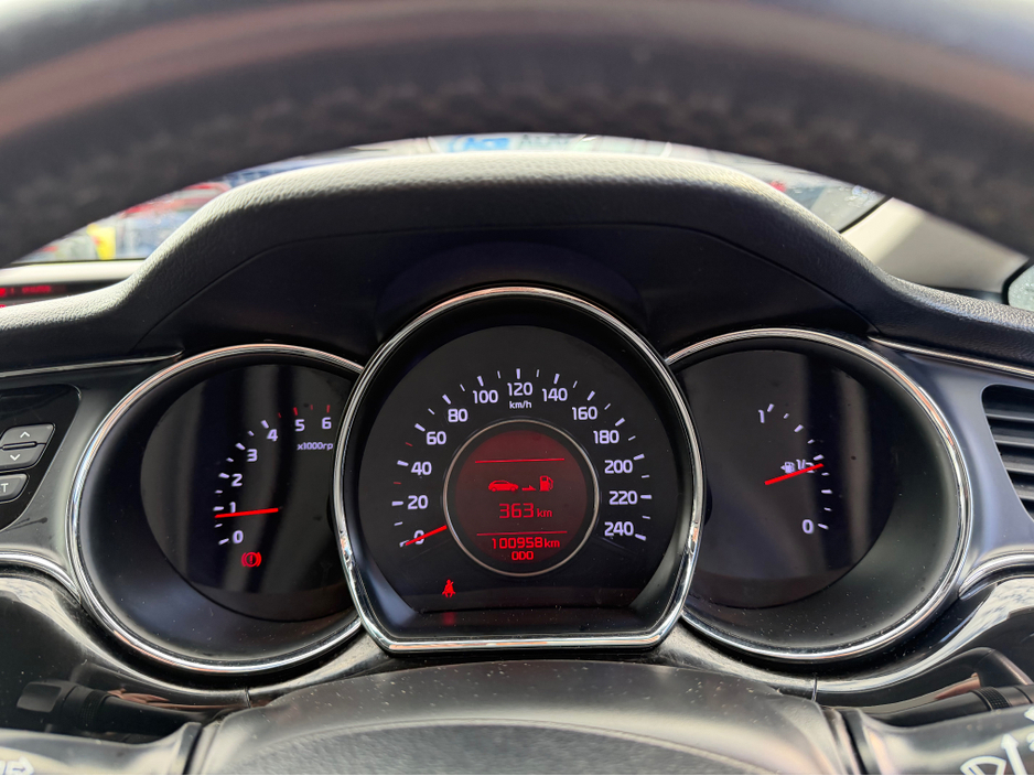 2017 Kia Ceed - image 18