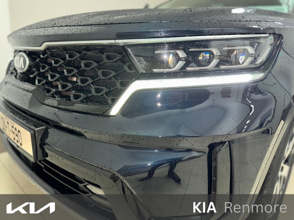 2021 Kia Sorento - image 11