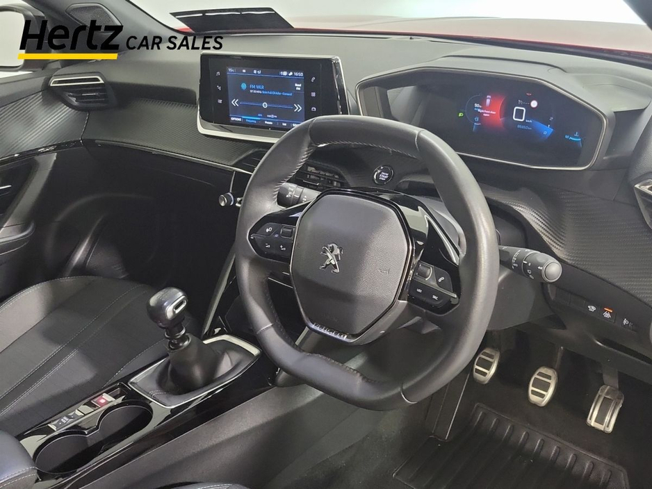 2023 Peugeot 2008 - image 12