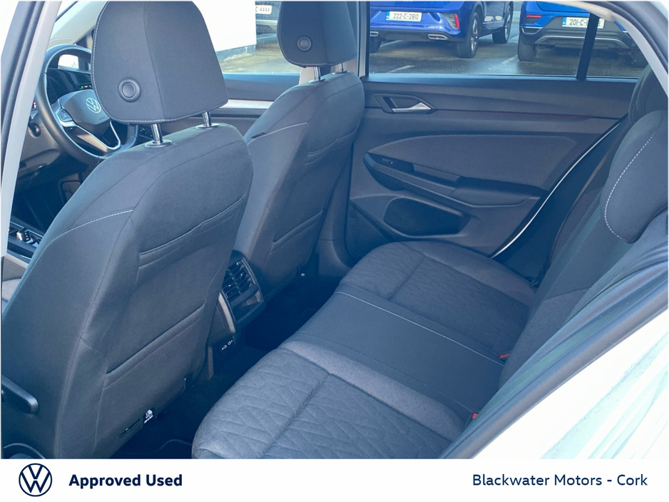 2025 Volkswagen Golf - image 23