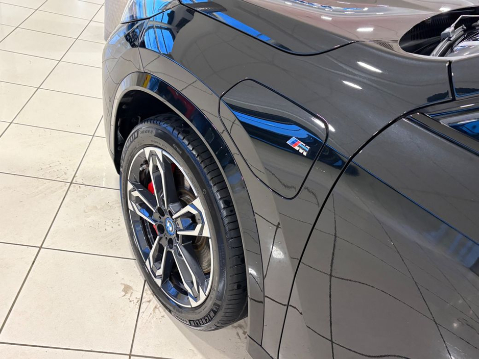 2025 BMW X1 - image 10