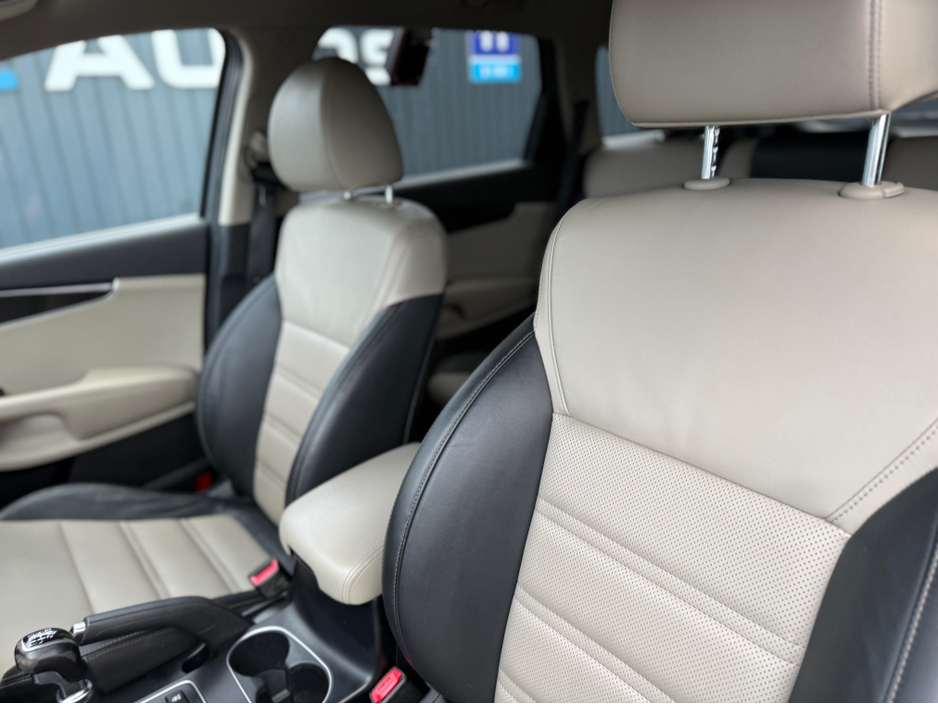 2018 Kia Sorento K2 - 2.2 DIESEL - MANUAL - 7 SEATS - 12M WARRANTY - CAR: €20,950