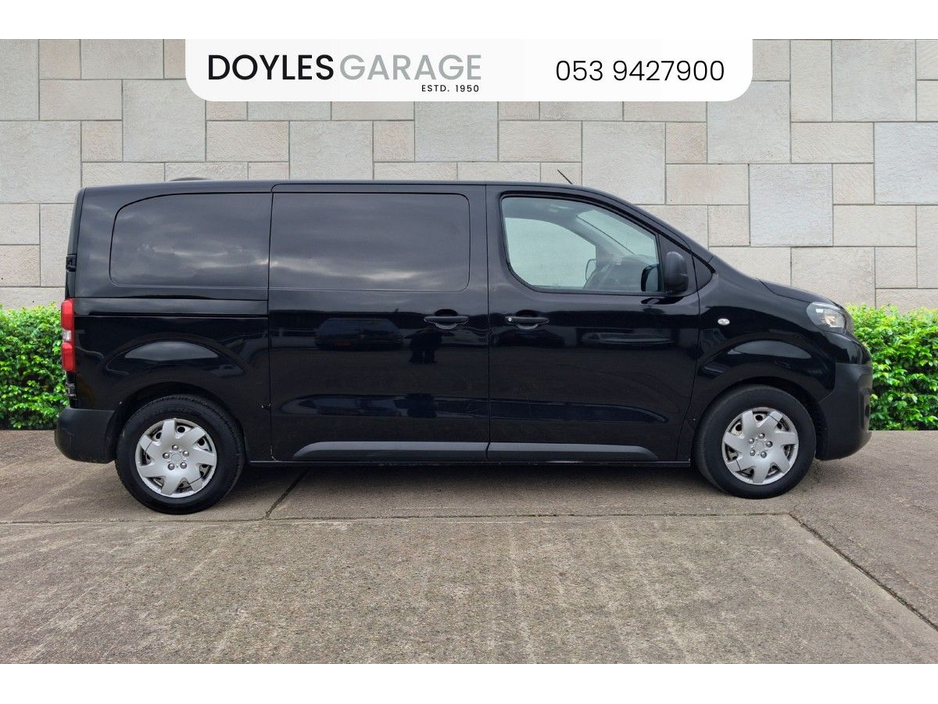 2018 Peugeot Expert - image 2