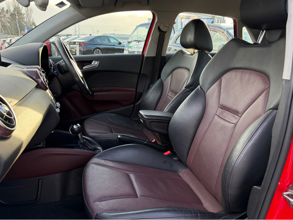 2013 Audi A1 - image 8