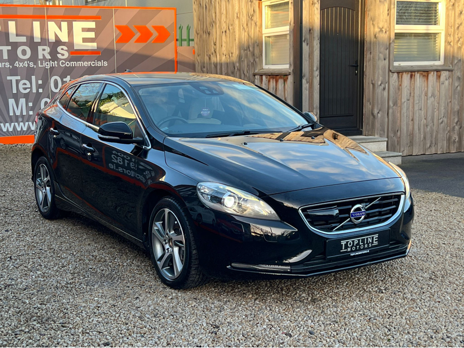 2016 Volvo V40 == AUTO//FULL LEATHER//LOW KMS//LIKE NEW== €14,950
