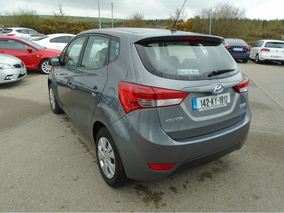 2014 Hyundai ix20 - image 3