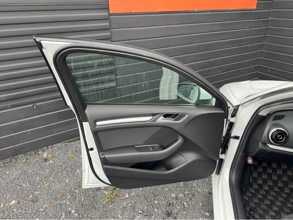 2015 Audi A3 1.4 TFSI AUTO 5DR €13,495