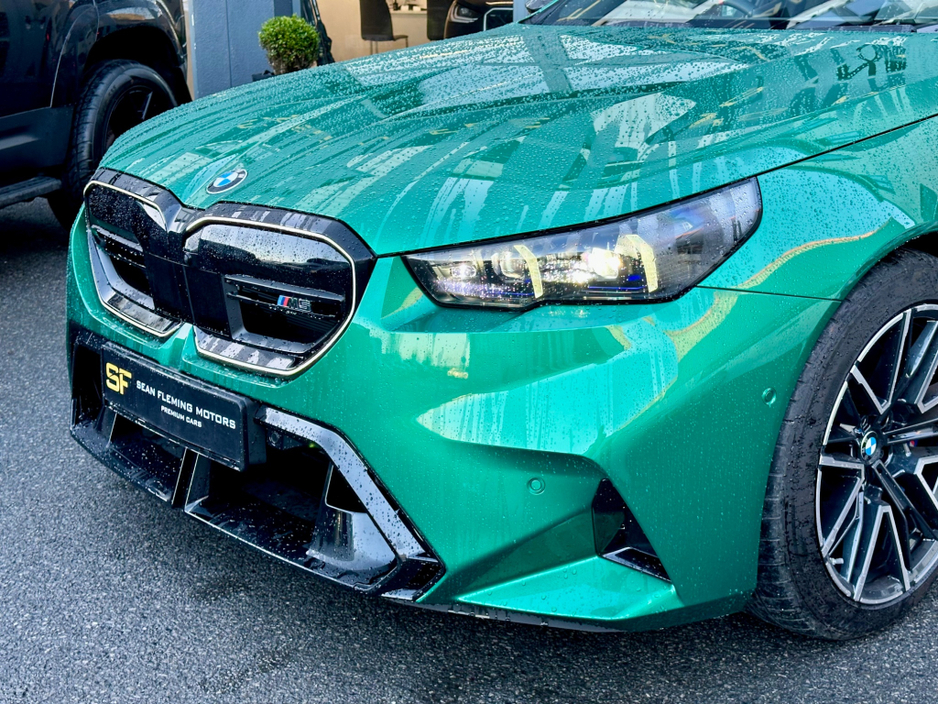 2025 BMW M5 TOURING *LOW KM* 717BHP €139,950